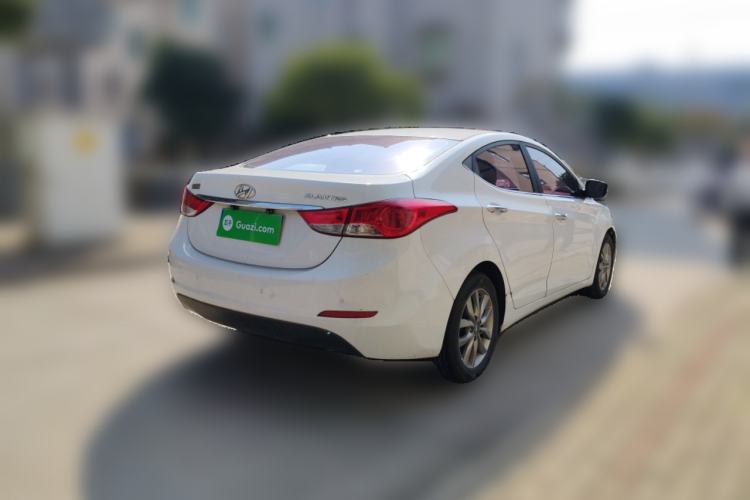 Used Hyundai Elantra (5th Generation / Langdong) 2015 1.6L Manual Leading Model