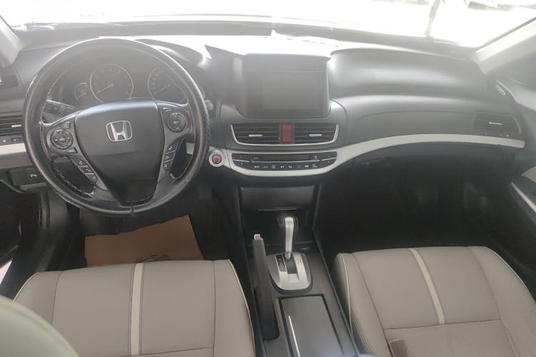 Used Honda Crosstour 2014 2.4L Luxury Edition