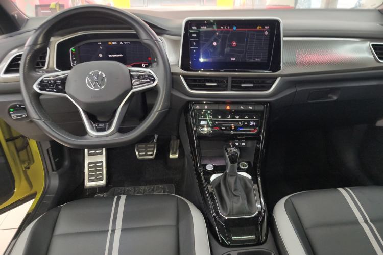 Used Volkswagen T-ROC 2023 300TSI DSG Two-Wheel Drive Starlight Edition
