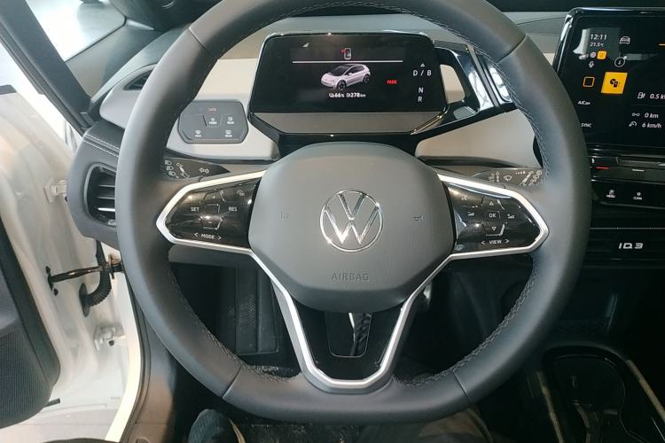 Used Volkswagen ID.3 2024 Outstanding Edition Steering Wheel
