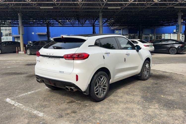 Used Wey VV5 2017 2.0T Ultra-Luxury Version
