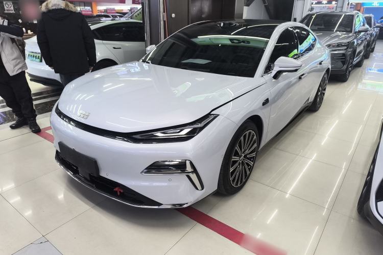 Used Geely Galaxy 8 2025 130km EM-P Starship Edition