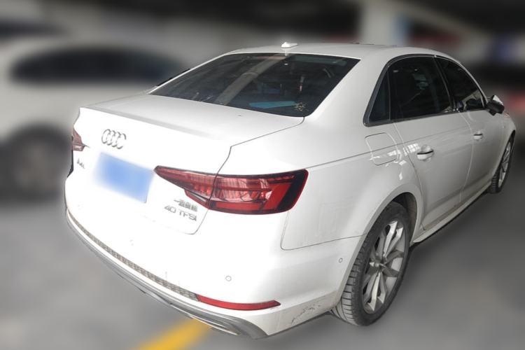 Used Audi A4L 2019 40 TFSI Fashion Edition China VI Emission Standard
