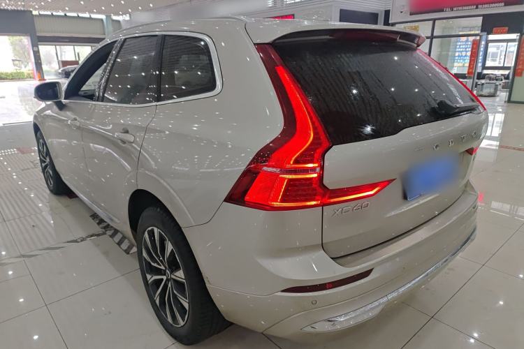 Used Volvo XC60 2023 B5 4x4 Smart Luxury Edition