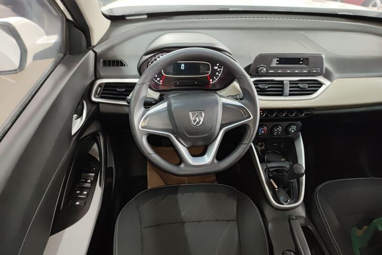 Used Baojun 510 2017 1.5L manual Comfort trim Steering Wheel