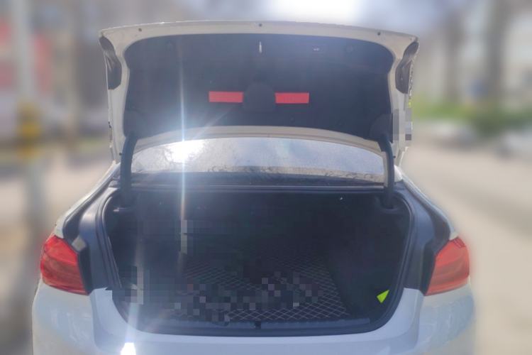 Used BMW 5 Series 2019 Facelifted 530Li Leading Edition M Sport Package Trunk