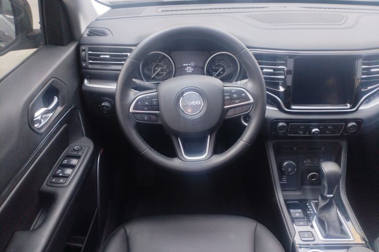 Used Jeep Grand Commander 2018 2.0T Four-Wheel Drive Premium Navigation Version China V