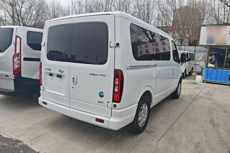 Used SAIC MAXUS Xintu V80 2024 Facelift Aoyuntong 6AMT Short Wheelbase Ultra-Low Roof 147 Ps 5/6 Seats Rear Right 45 Deg