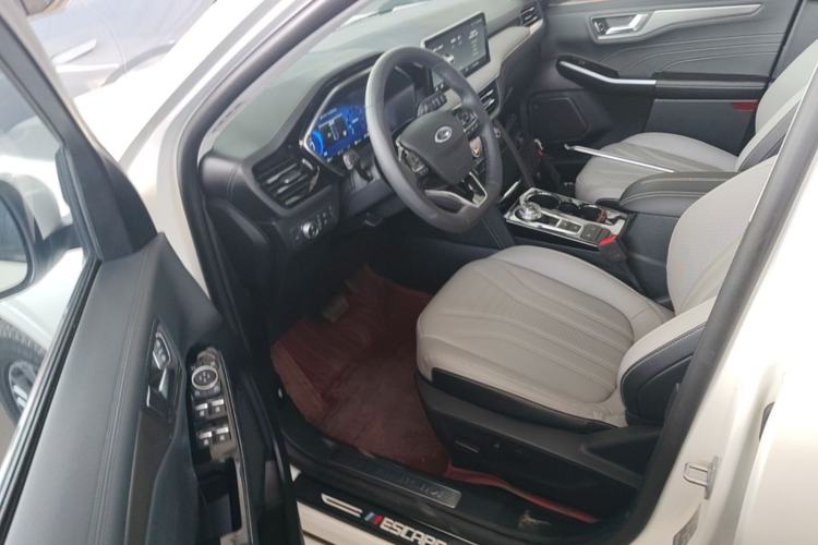 Used Ford Escape 2020 EcoBoost 245 Four-Wheel Drive Luxury Edition
