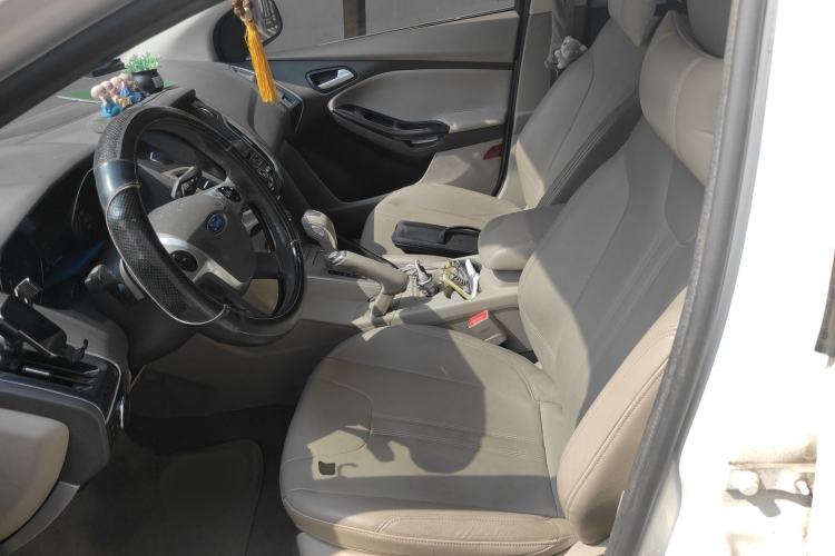 Used Ford Focus 2012 Sedan 1.6L Automatic Prestige Model