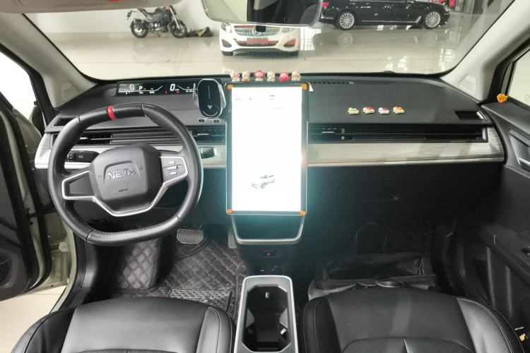 Used NETA V 2022 Chao 300 Lite Lithium Iron Phosphate
