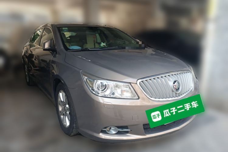 Used Buick LaCrosse 2010 2.4L Haoya Edition Front Right 45 Deg