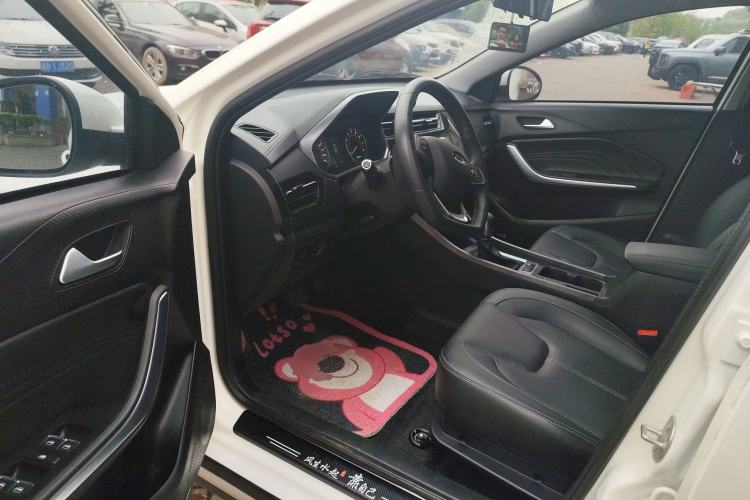 Used Chery Tiggo 3X 2021 PLUS 1.5L CVT Thrilling Red Date Edition Driver Seat