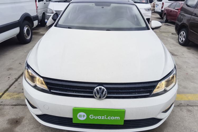 Used Volkswagen Lamando 2017 230TSI DSG Fashion Edition Front