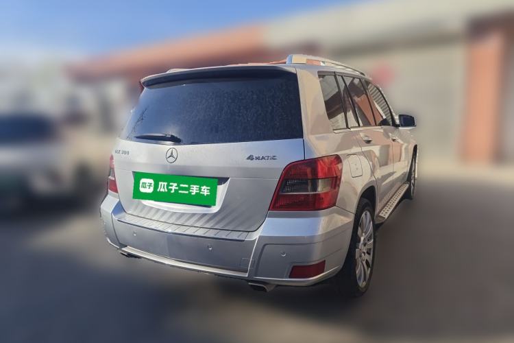 Used Mercedes-Benz GLK-Class 2011 GLK 300 4MATIC Fashion Model
