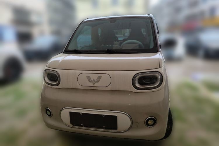 Used Wuling Hongguang MINIEV 2024 3rd Generation 215km Advanced Version Front