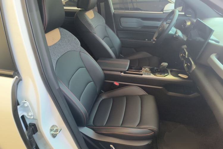 Used Geely Auto Cowboy 2025 1.5TD Fun-Offroad Version