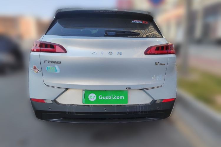 Used AION V 2024 Plus 70 Star Edition Lithium Iron Phosphate Exterior 4