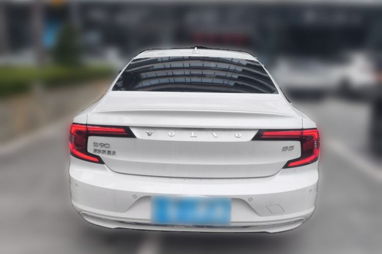Used Volvo S90 2024 B5 Zhiyuan Luxury Edition
