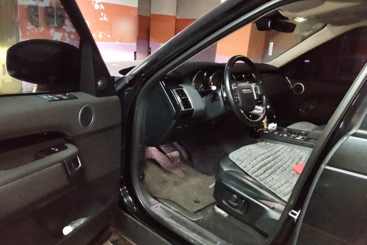 Used Land Rover Discovery 2017 3.0 SC V6 SE