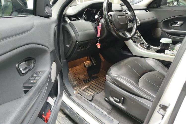 Used Land Rover Range Rover Evoque 2018 240PS PURE Style Edition