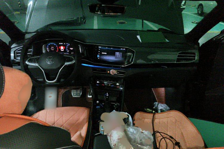 Used Volkswagen Tayron X 2020 380TSI Four-Wheel Drive Flagship Smart Connectivity Version Center Console