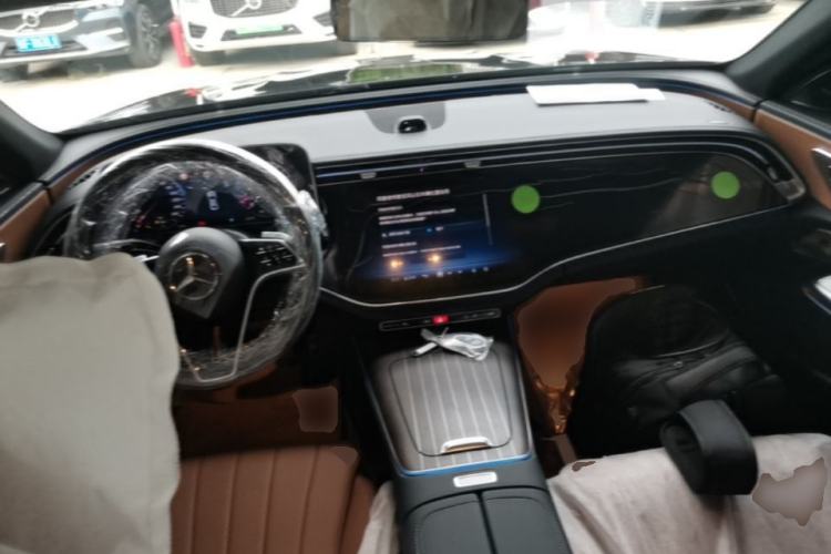 Used Mercedes-Benz E-Class 2026 E 300 L Luxury Center Console