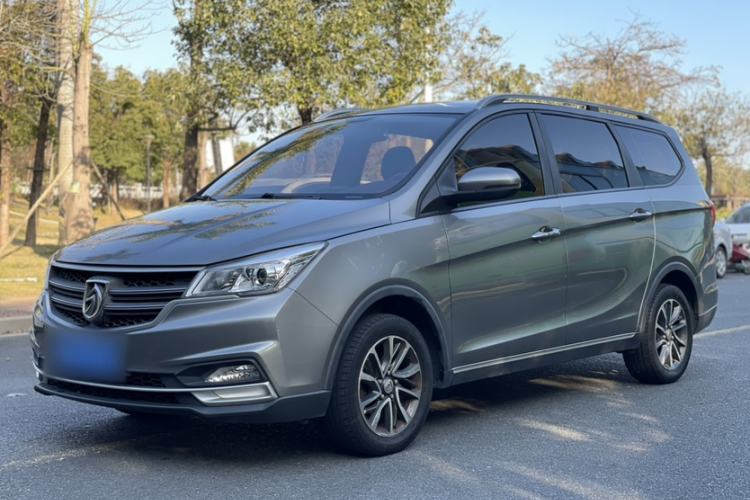 Used Baojun 730 2021 1.5L Manual Fashion Version 7 Seats