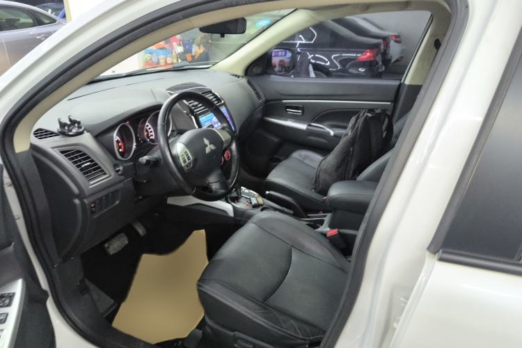 Used Mitsubishi ASX 2018 2.0L CVT Two-Wheel Drive Deluxe Edition
