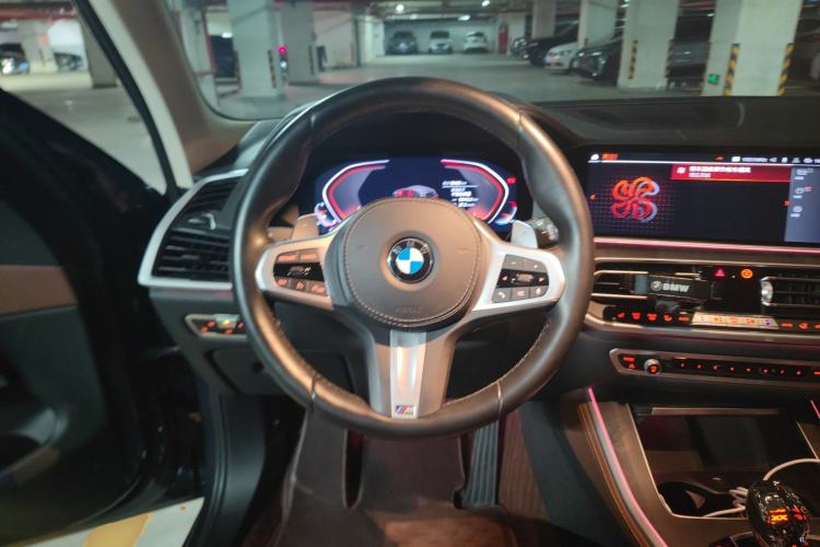 Used BMW X5 2022 xDrive40i M Sport Package
