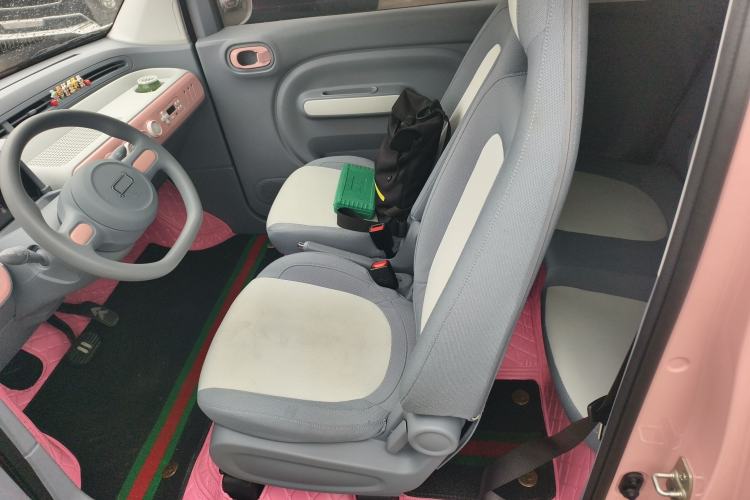 Used Bestune Pony 2025 222km Range Agile Horse Left Front Seat