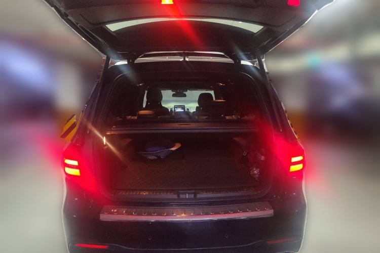 Used Mercedes-Benz GLS 2018 Refreshed GLS 400 4MATIC Dynamic Edition Trunk