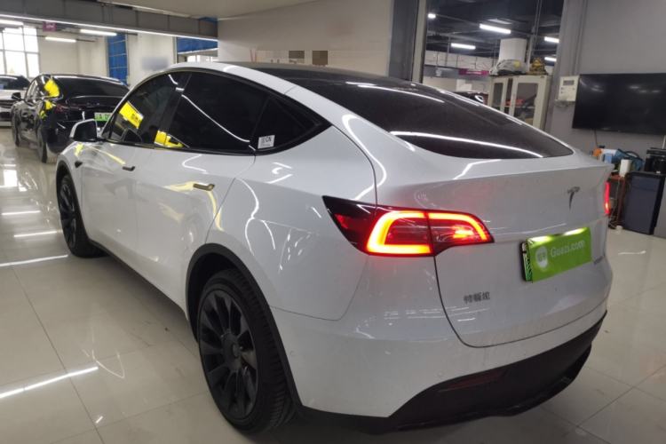 Used Tesla Model Y 2023 Long-Range All-Wheel-Drive Version Rear Left 45 Deg