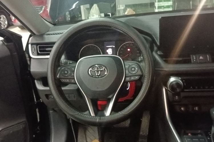 Used Toyota Wildlander 2024 2.0L CVT Two-Wheel Drive Leading Edition Steering Wheel