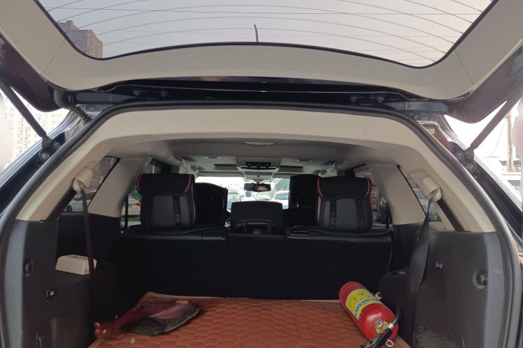 Used Dodge Journey 2013 2.4L Two-Wheel Drive Luxury Version
