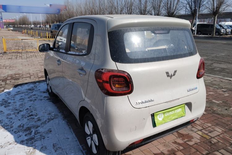 Used Wuling Hongguang MINIEV 2025 Four-Door Version Advanced Edition
