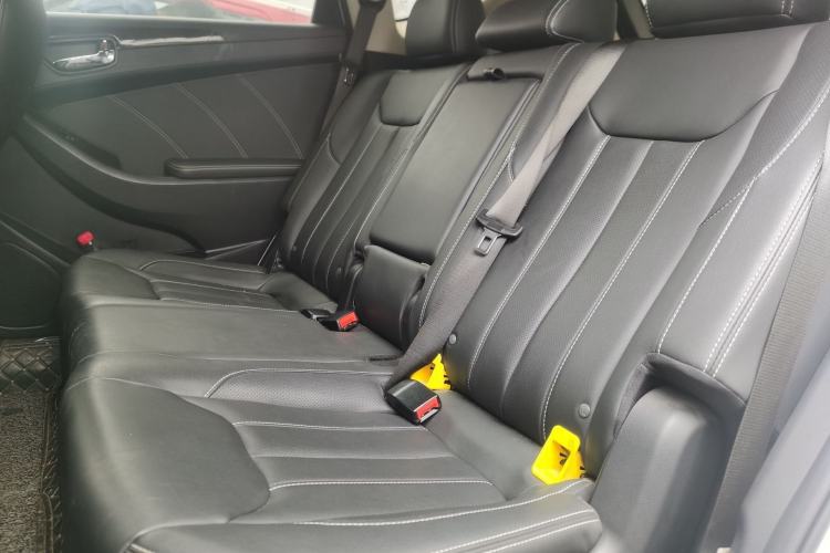 Used Dongfeng Fengon 580 2020 1.5T CVT Luxury Edition Left Rear Seat