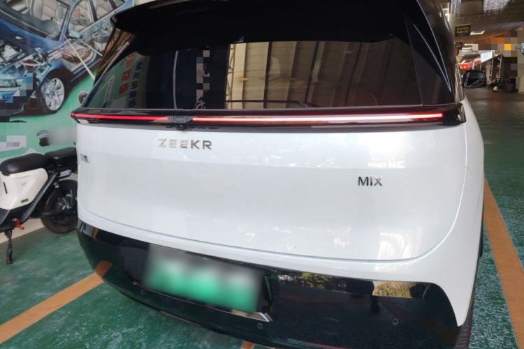 Used Zeekr MIX 2025 Intelligent Driving Version Exterior 4