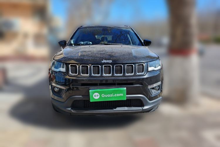 Used Jeep Compass 2017 200T Automatic Family Edition
