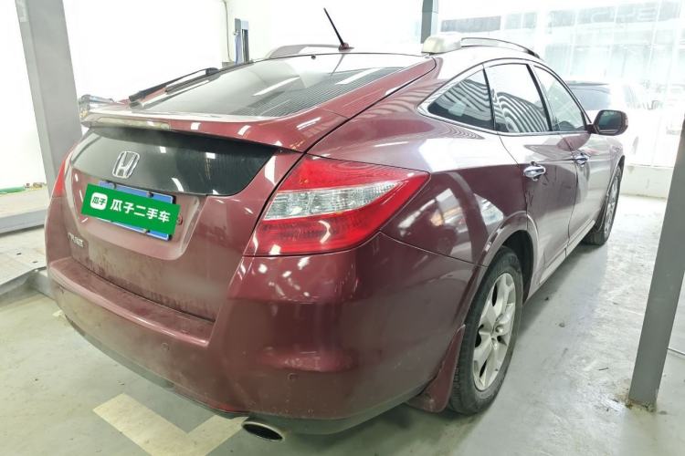 Used Honda Crosstour 2012 2.4L Luxury Edition Rear Right 45 Deg