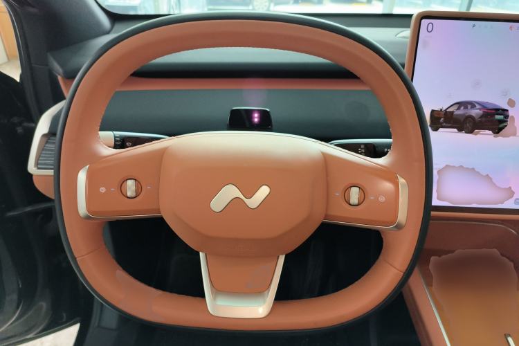 Used ONVO L60 2024 60 kWh Rear-Drive Version