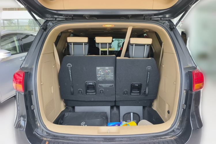 Used Kia Carnival (Import) 2017 2.2T Luxury Edition China V Standard