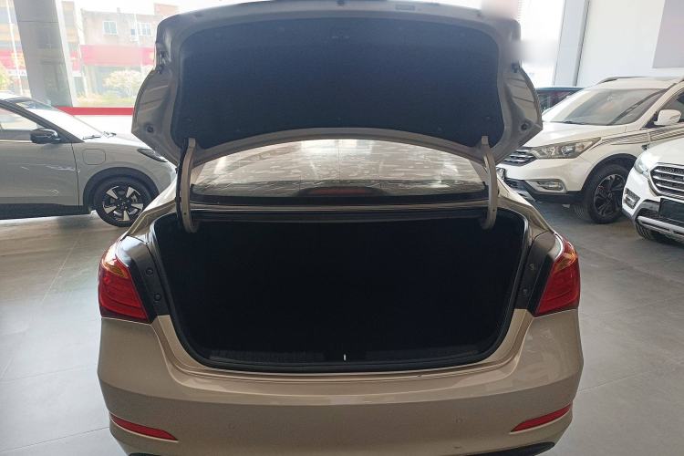 Used Hyundai Mistra 2016 1.8L Automatic Smart GLS
