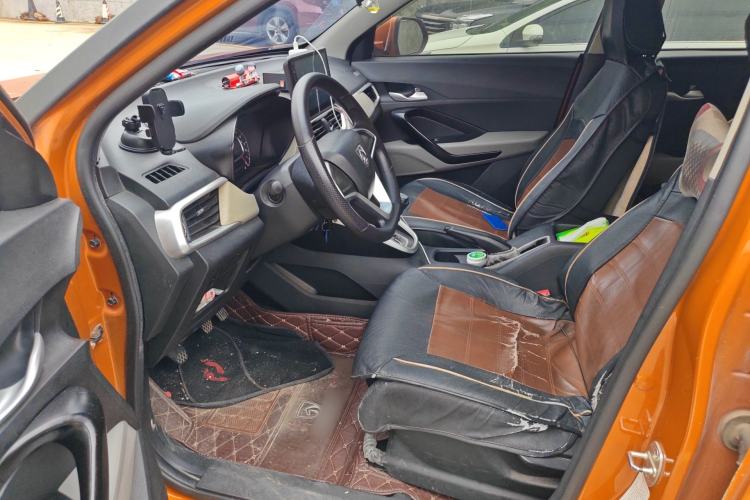 Used Baojun 510 2017 1.5L manual Comfort trim