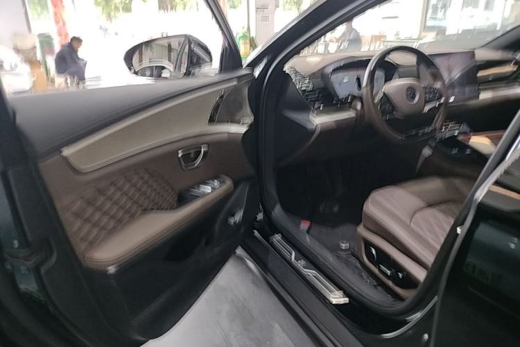 Used BYD Han 2024 EV Glory Edition 506KM Front-Wheel-Drive Premium Model