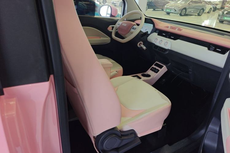 Used Chery QQ Ice Cream 2022 Taohuanxi Fragrant Peach Model