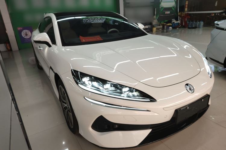 Used Denza Z9GT 2024 1100 Four-Wheel Drive Max Edition
