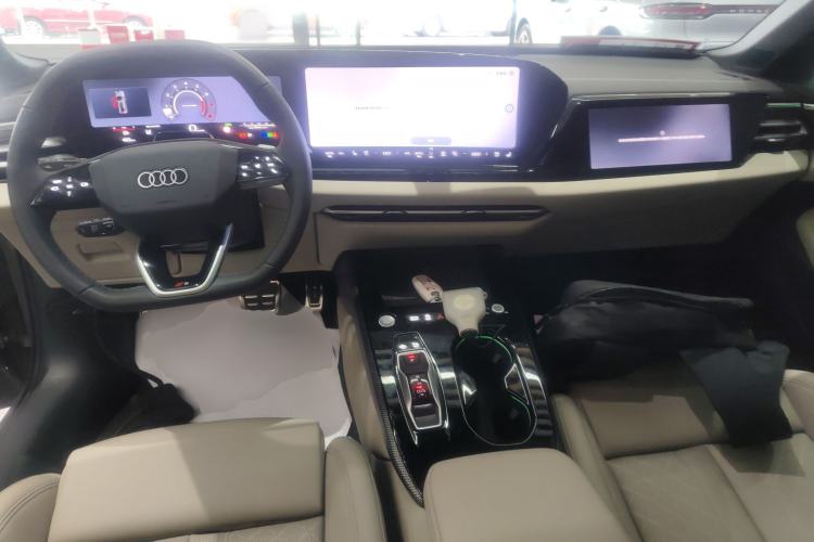 Used Audi A5L 2026 2.0T Sport Plus
