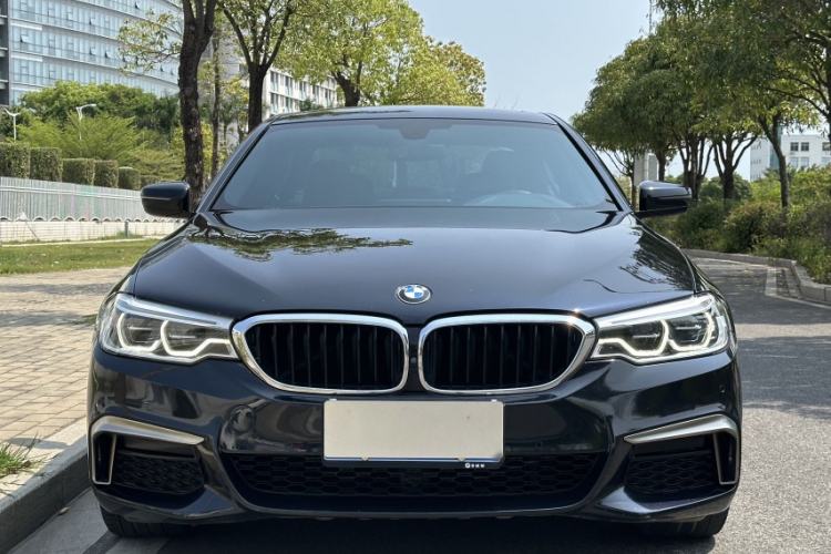 Used BMW 5 Series 2018 Restyled 530Li Luxury Edition M Sport Package Exterior 7