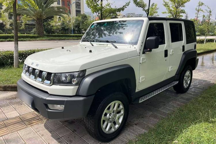 Used BAIC Off-Road BJ40 2016 40L 2.0T Manual All-Wheel Drive Prestige Edition